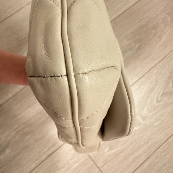 YSL/Saint Laurent LE 57 HOBO BAG IN QUILTED LAMBSKIN - Picture 8 of 11